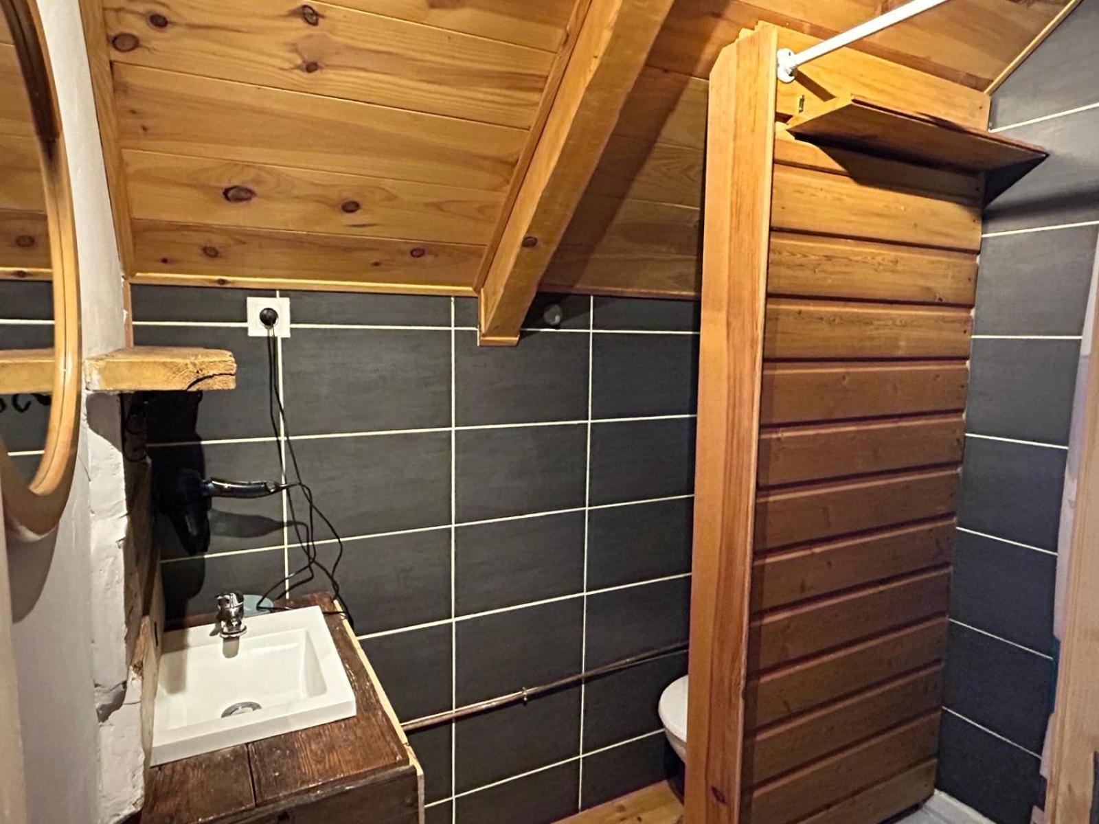 Les 3 Flocons Roure Hotell Exteriör bild